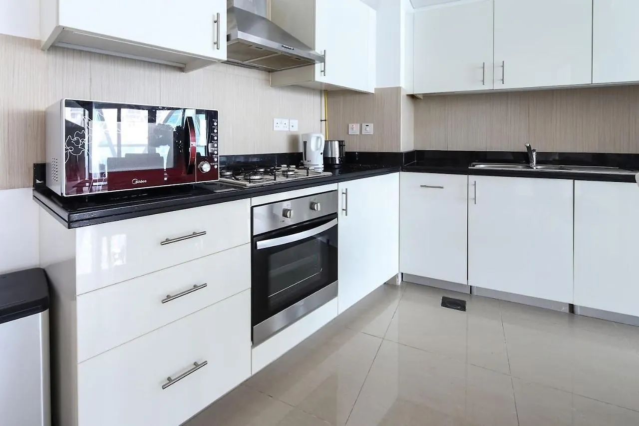 Frank Porter - Park Tower Apartment Dubai